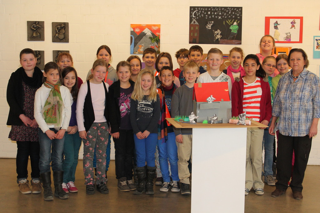 Schüler der Josef-Lörks-Grundschule zeigen Arbeiten zu Heinrich Moshage